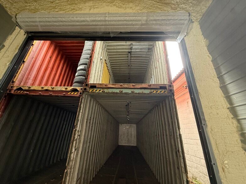 More Photos Of 116 Campbell Ave, Staten Island Warehouse For Lease