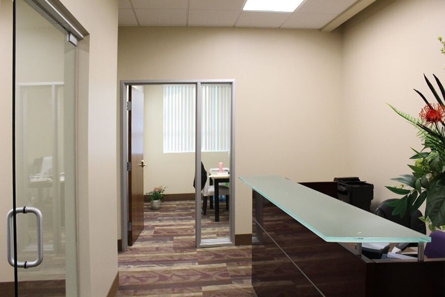 More Photos Of 19112 Gridley Rd, Cerritos Loft Creative Space For Lease