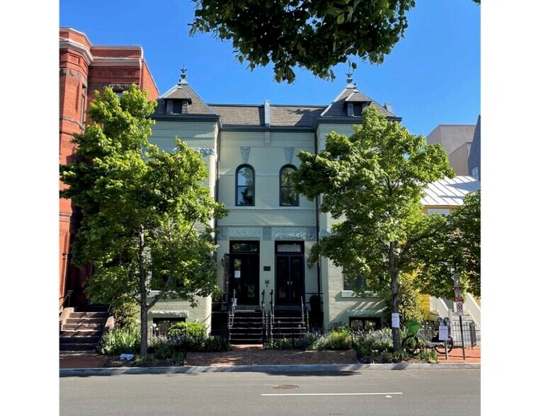 More Photos Of 512-514 C St NE, Washington Office For Sale