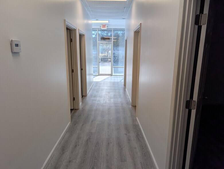 More Photos Of 3971 Inner Perimeter Rd, Valdosta Freestanding For Sale