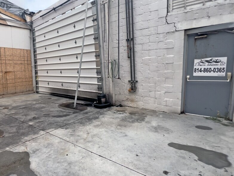 More Photos Of 2010 Schaper Ave, Erie Warehouse For Sale