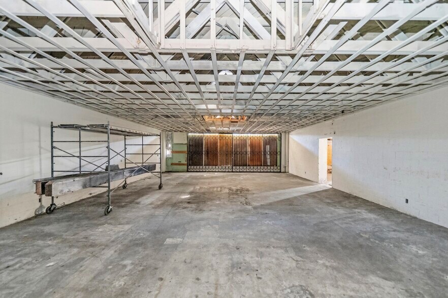 More Photos Of , South Gate Industrial For Sale
