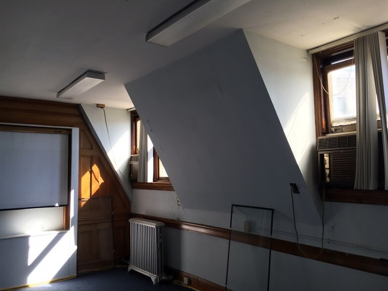 More Photos Of 4 Broadway, Norwich Office For Lease