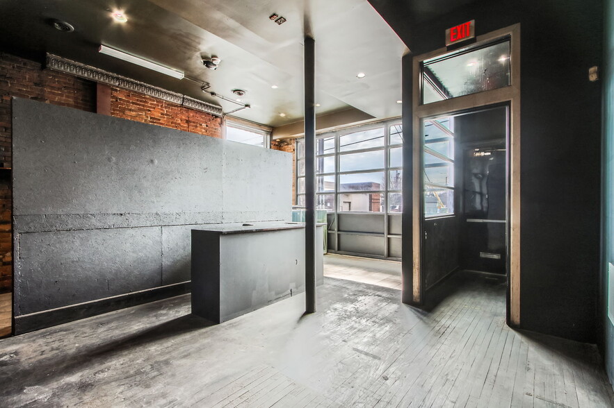 More Photos Of 132 E 5th Ave, Columbus Storefront Retail Residential For Lease