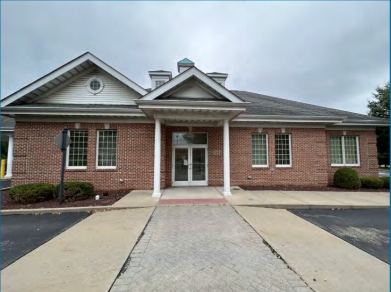 Primary Photo Of 2630 Rochester Rd, Cranberry Township Freestanding For Sale