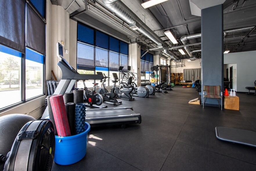 More Photos Of 290 Division St, San Francisco Office For Sale