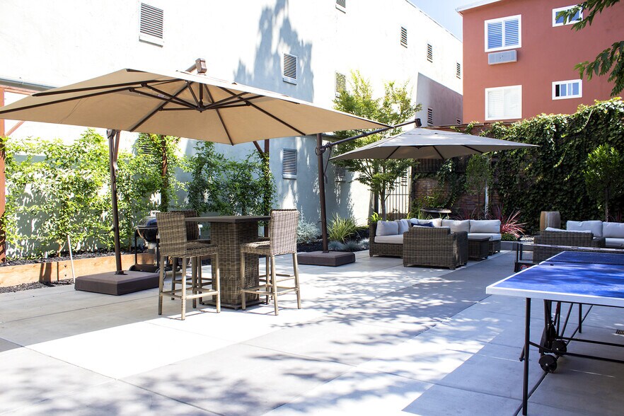 More Photos Of 476 S 1st St, San Jose Office For Sale