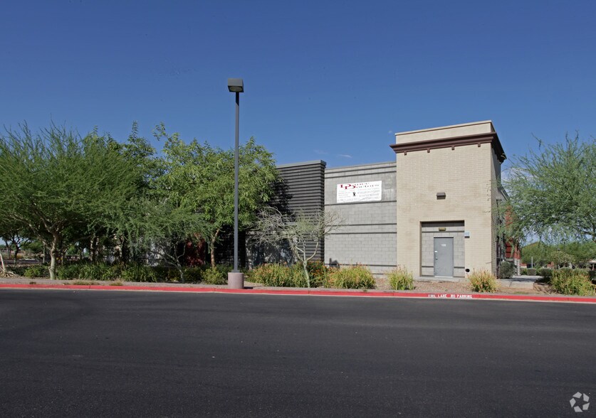 More Photos Of 263 E Warner Rd, Gilbert Storefront For Lease