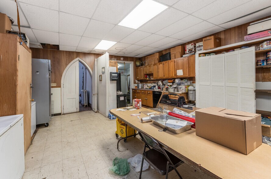 More Photos Of 220-222 Littleton Ave, Newark Religious Facility For Sale