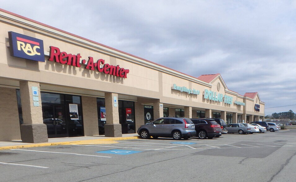 More Photos Of 3601 Old Halifax Rd, South Boston General Retail For Lease