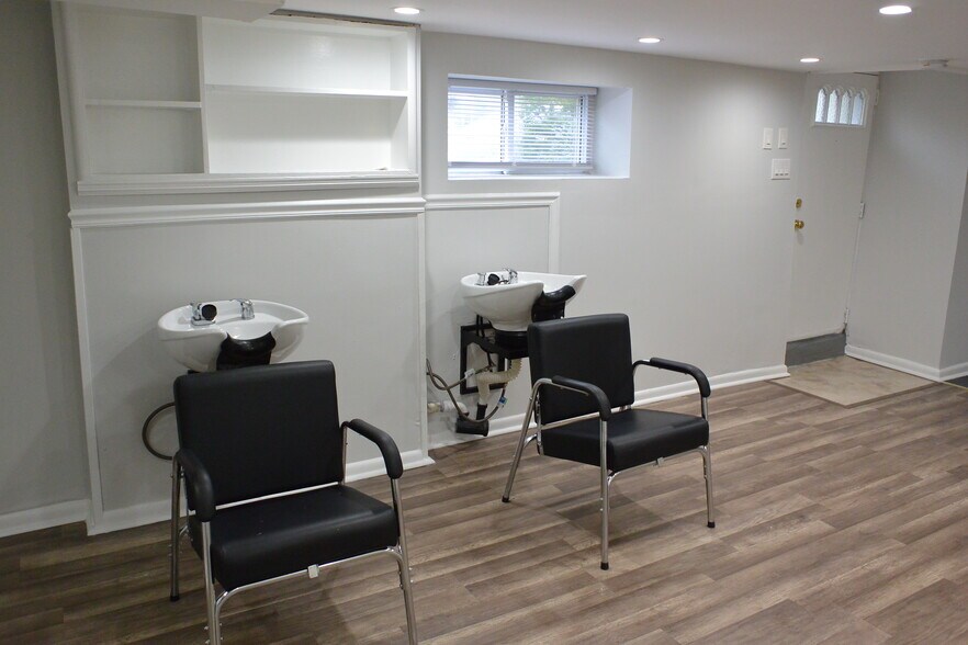 More Photos Of 5862 Christian St, Philadelphia Storefront Retail Residential For Lease