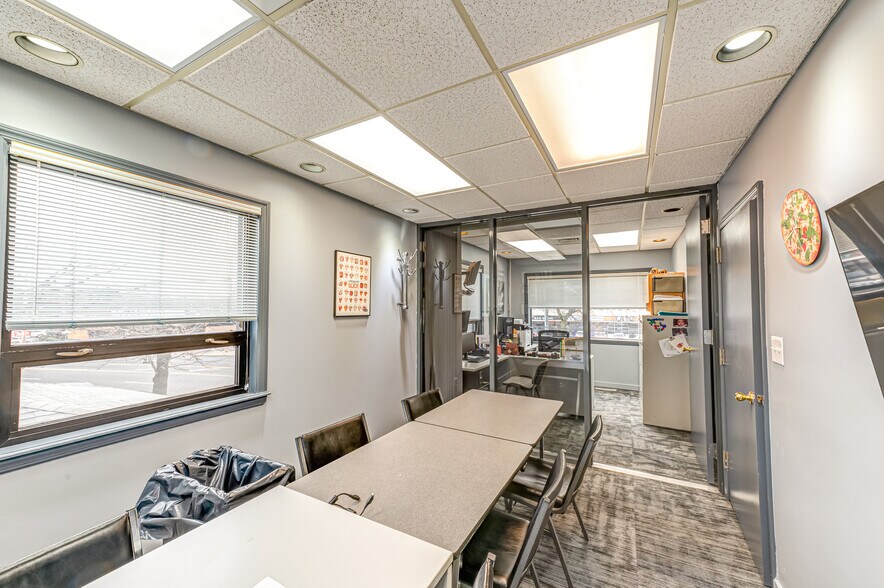 More Photos Of 57 Old Country Rd, Westbury Office For Sale
