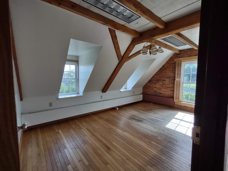 More Photos Of 1 Mill Plz, Laconia Office For Sale