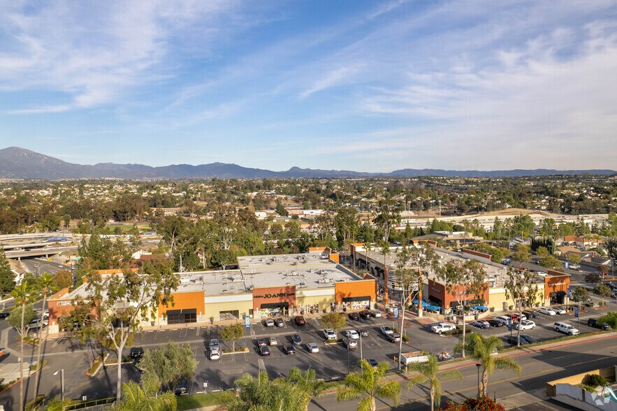 More Photos Of 25232-25334 Mcintyre St, Laguna Hills Unknown For Lease