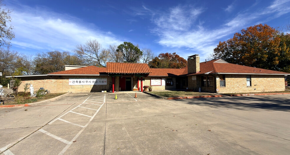 Primary Photo Of 1130 Abrams Rd, Richardson Specialty For Sale