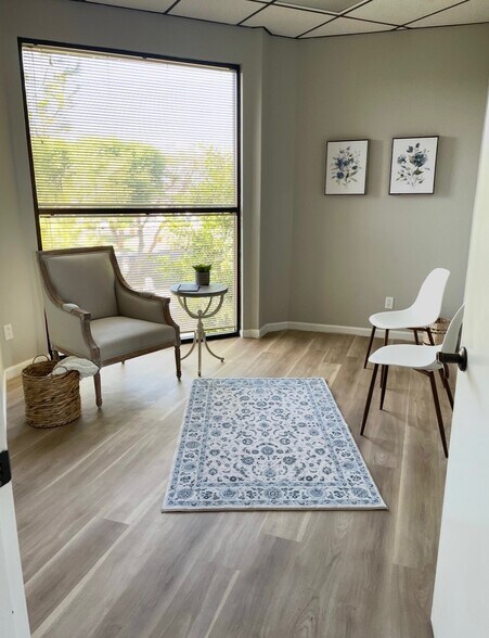 More Photos Of 625 N Gilbert Rd, Gilbert Medical For Lease