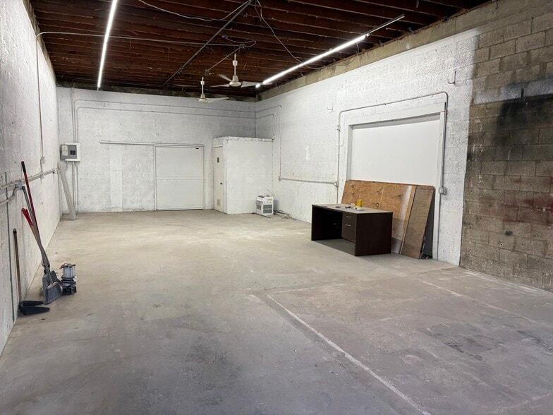 More Photos Of 823 NW 1st St, Fort Lauderdale Industrial For Lease