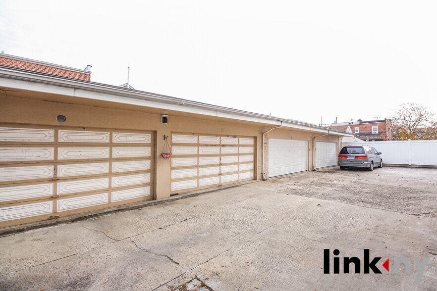 More Photos Of 1920 Haight Ave, Bronx Apartments For Sale