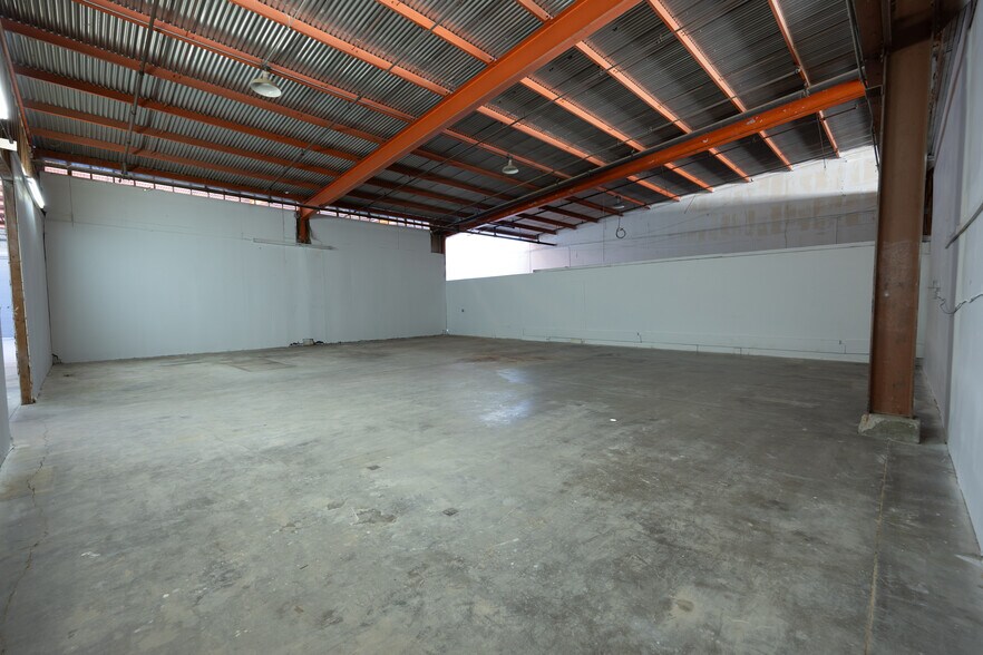 More Photos Of 1400 N C St, Sacramento Warehouse For Lease