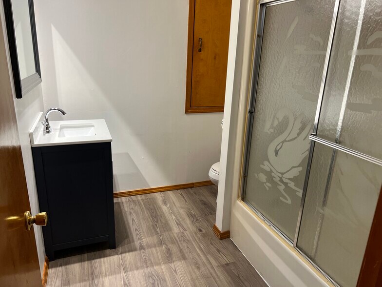 More Photos Of 318 Main St, Wampum Apartments For Sale