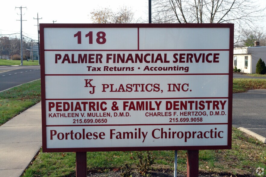 More Photos Of 118 Dickerson Rd, North Wales Office For Lease