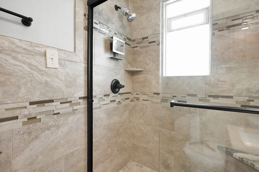 More Photos Of 2208 Arlington Ave, Columbus Apartments For Sale