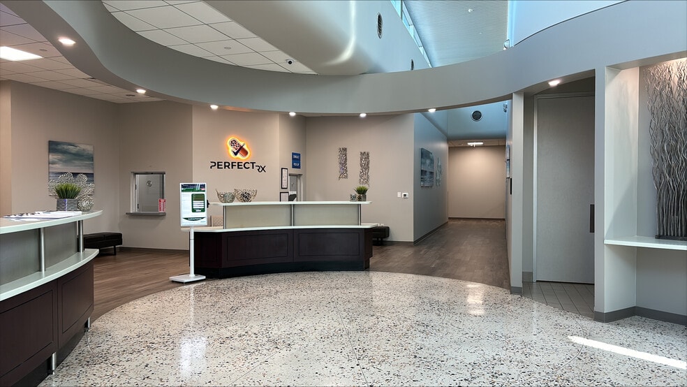 More Photos Of 411 Lantern Bend Dr, Houston Medical For Lease