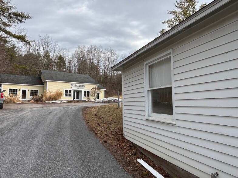 More Photos Of 44 Main St, Great Barrington Office For Sale