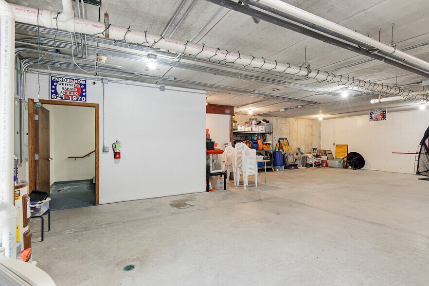 More Photos Of 2270 Salscheider Ct, Howard Warehouse For Sale