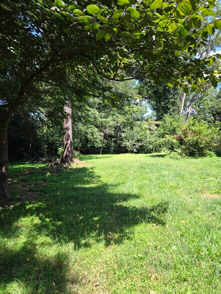 More Photos Of 717 Tennyson Dr, Charlotte Land For Sale