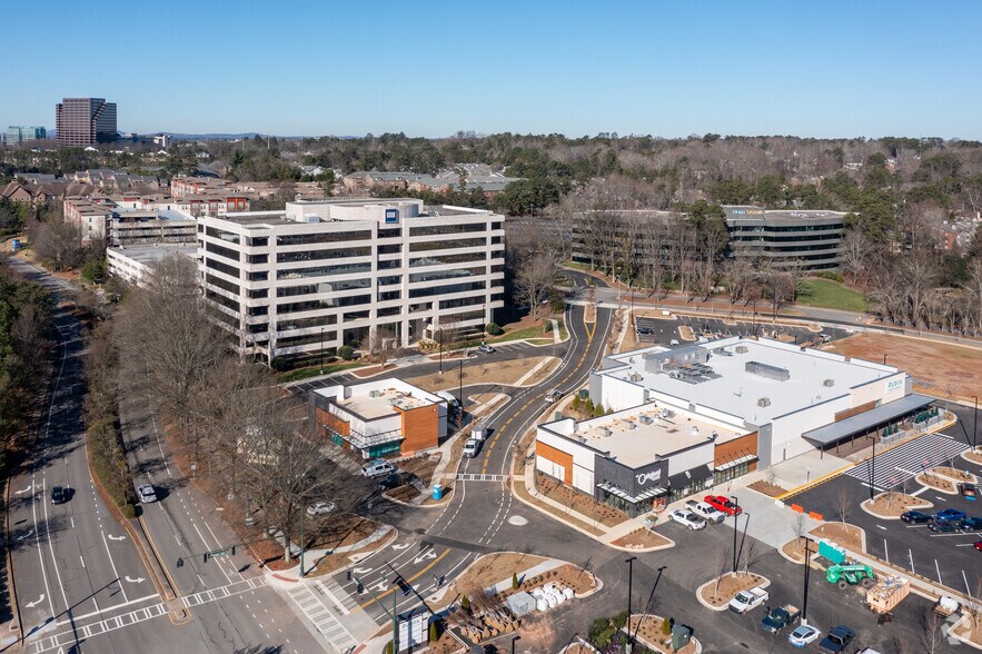 More Photos Of 900 Ashwood Pky, Atlanta Office For Lease
