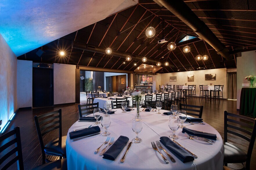 More Photos Of 553 California Ave, Boulder City Restaurant For Sale