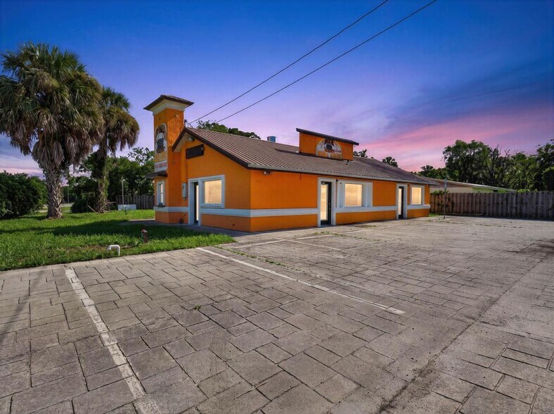 More Photos Of 102 Phillips Dairy Rd, Palatka Restaurant For Sale