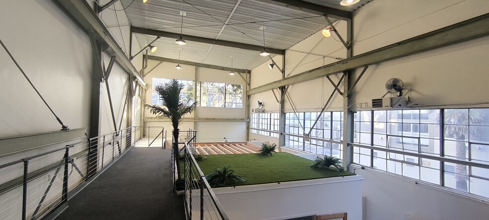 More Photos Of 81 Lafayette St, San Francisco Warehouse For Lease