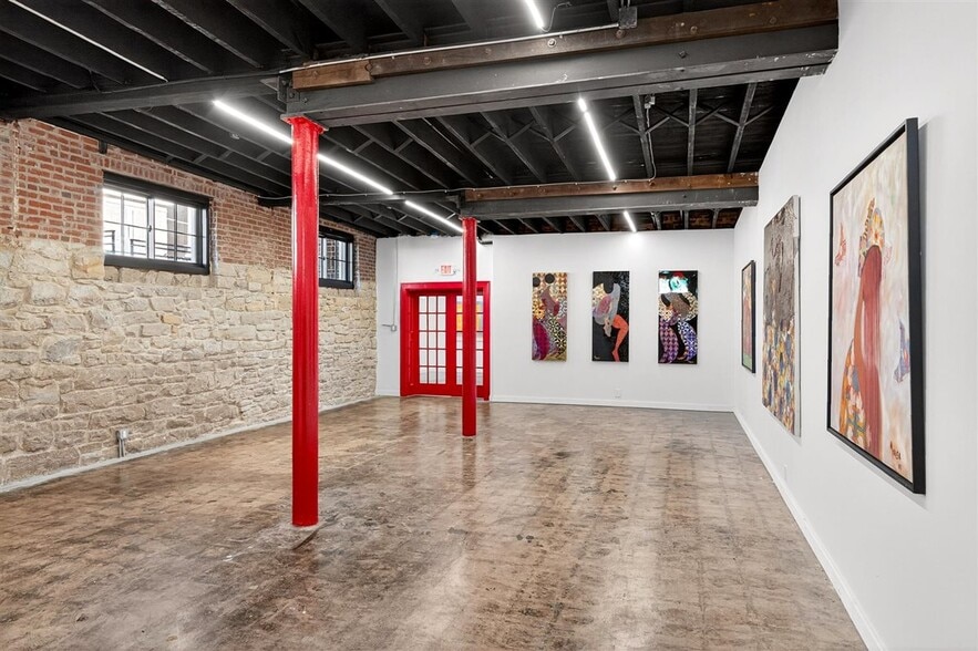 More Photos Of 1034 S Kingshighway Blvd, Saint Louis Office For Sale