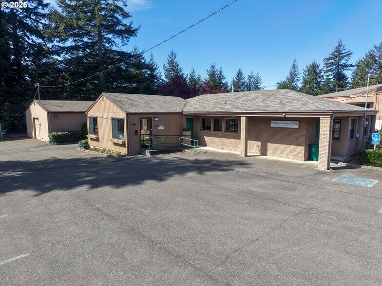 More Photos Of , Coos Bay Office For Sale