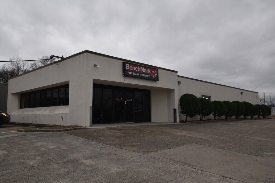 More Photos Of 1480 E 3rd St, Chattanooga Medical For Sale