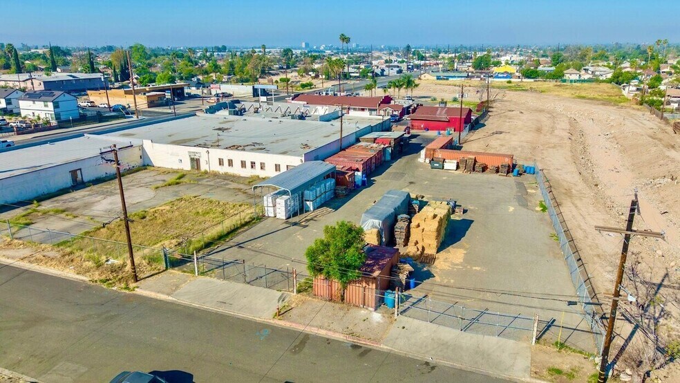 More Photos Of 25598 Base Line St, San Bernardino Storefront Retail Office For Sale
