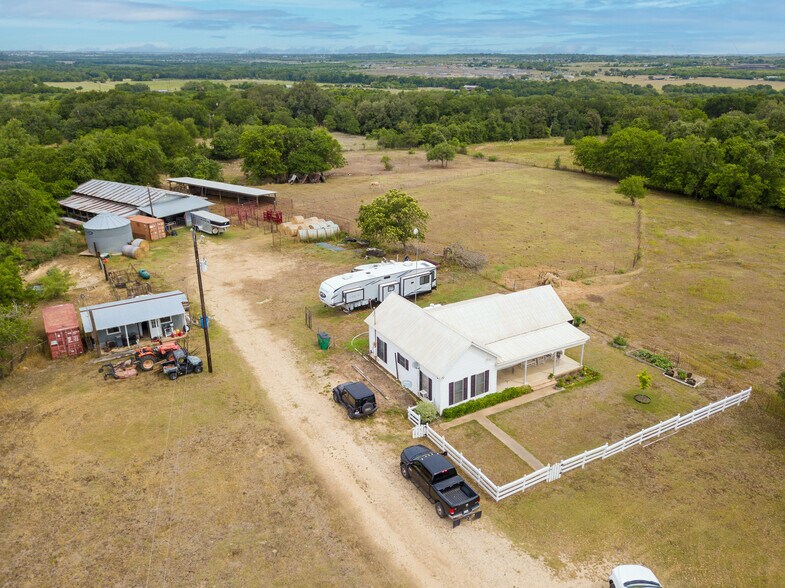 More Photos Of 0 Hwy 21, Uhland Land For Sale