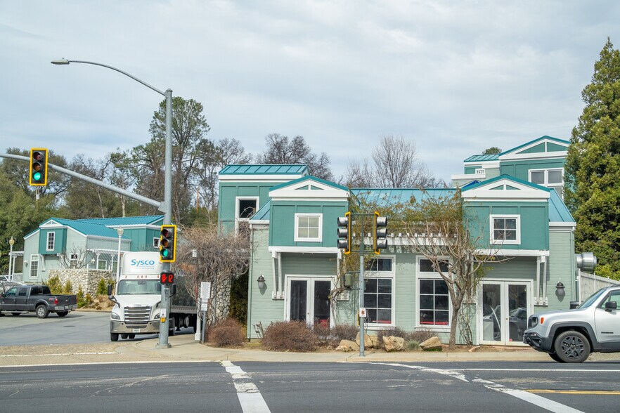 More Photos Of 40282 Highway 41, Oakhurst Freestanding For Sale