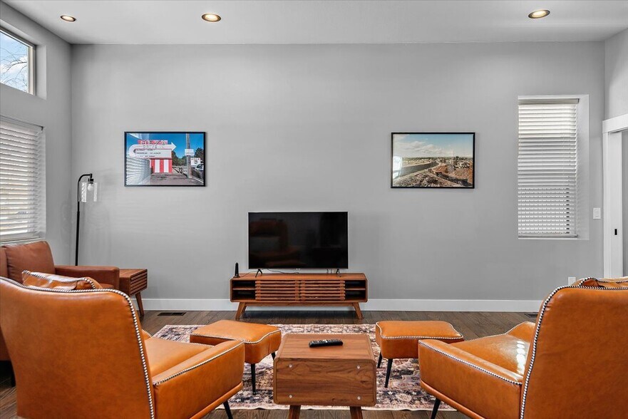 More Photos Of 813 E B St, Pueblo Specialty For Sale