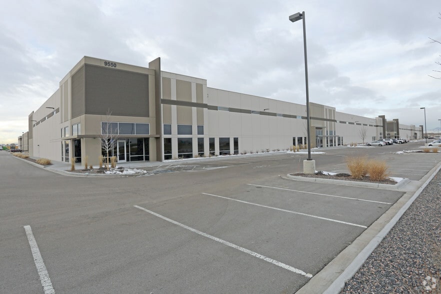 More Photos Of 9420 E 40th Ave, Denver Warehouse For Lease