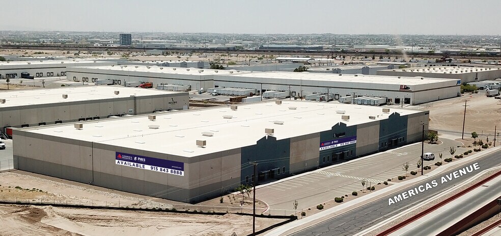 More Photos Of 9577 Plaza Cir, El Paso Warehouse For Lease