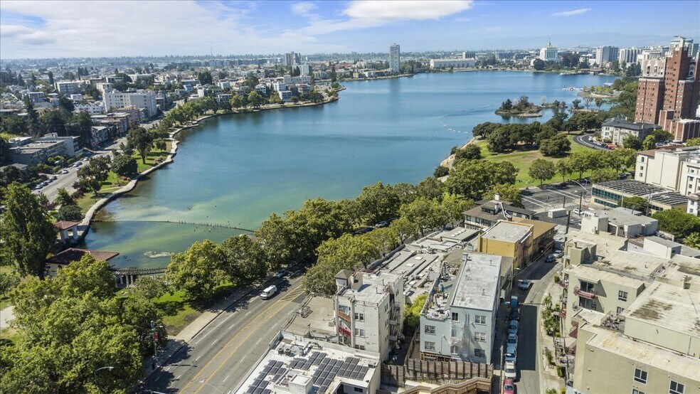 More Photos Of 570 Grand Ave, Oakland Apartments For Sale