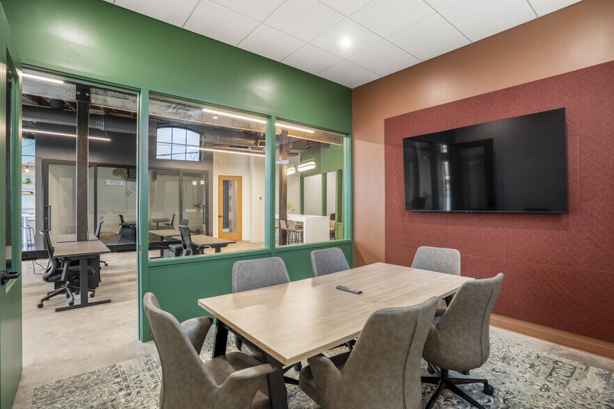 More Photos Of 1109-1115 Dumble st, Houston Office For Lease