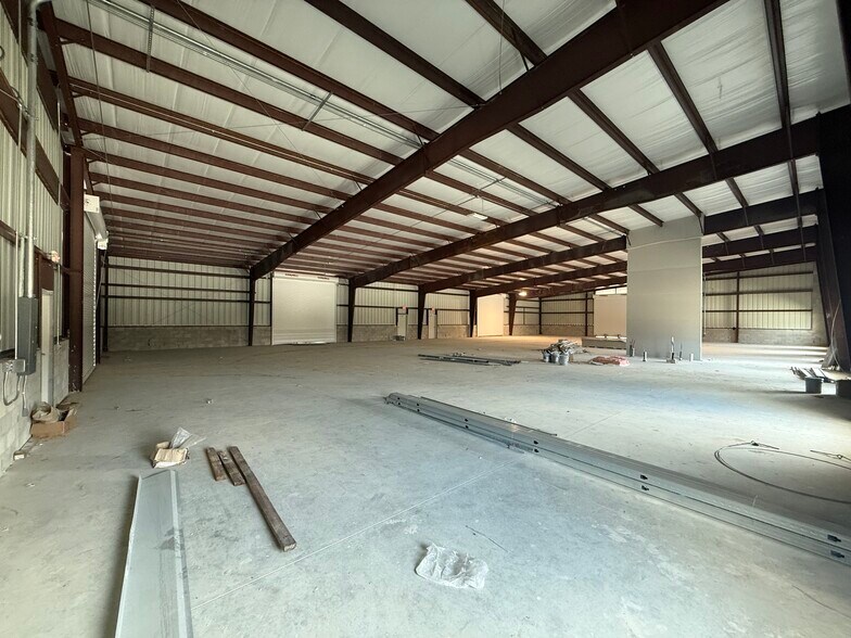 More Photos Of 669 Stonecrest Ln, Cape Coral Unknown For Lease