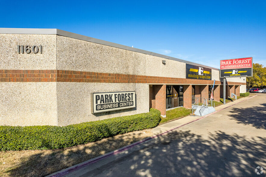 Primary Photo Of 11601 Plano Rd, Dallas Unknown For Lease