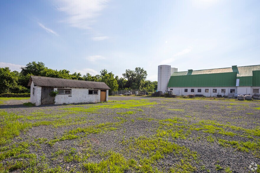 More Photos Of 14800 Thompson Rd, Chantilly Land For Sale