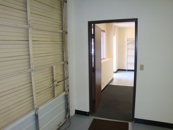 More Photos Of 3483 Old Conejo Rd, Newbury Park Warehouse For Lease