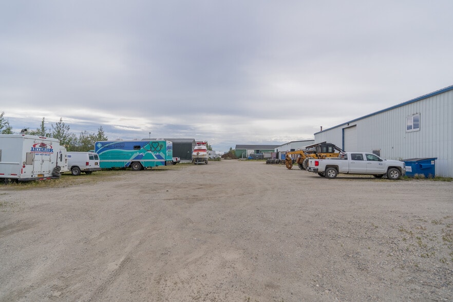 More Photos Of 1285 Queens Way, Fairbanks Warehouse For Sale